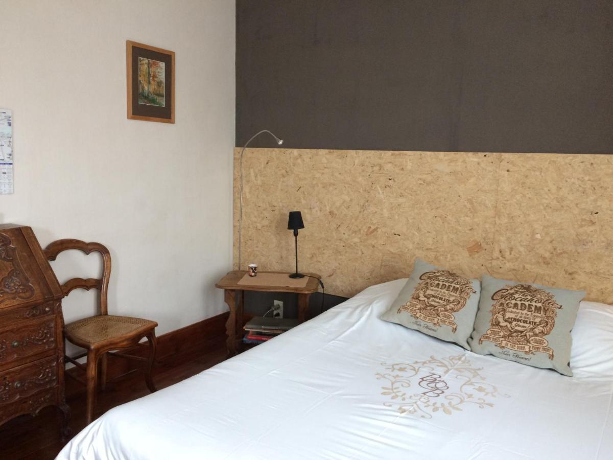 B&B Chambre Chocolat Woluwe-Saint-Lambert Exterior foto